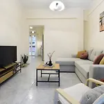 Helena's In Corfu Town Apartment